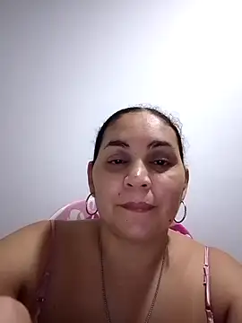 Snapshot of MirandaSoto chatting on 01.31.25 MirandaSoto online show from 01.31.25