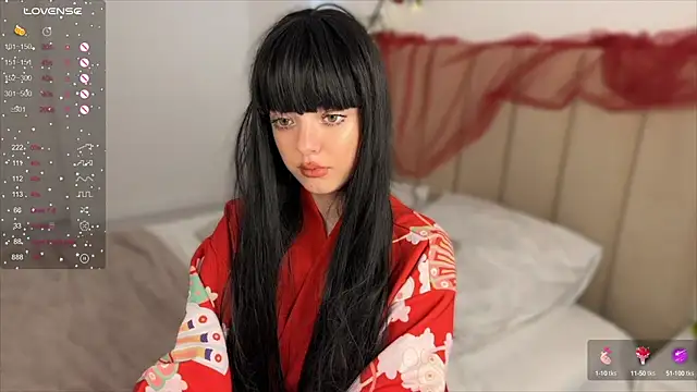 Snapshot of ellyford chatting on 02.28.25 ellyford online show from 02.28.25