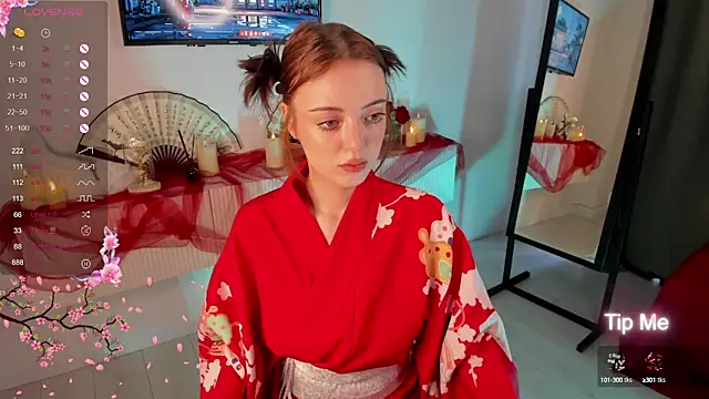 Snapshot of ellyford chatting on 03.18.25 ellyford online show from 03.18.25