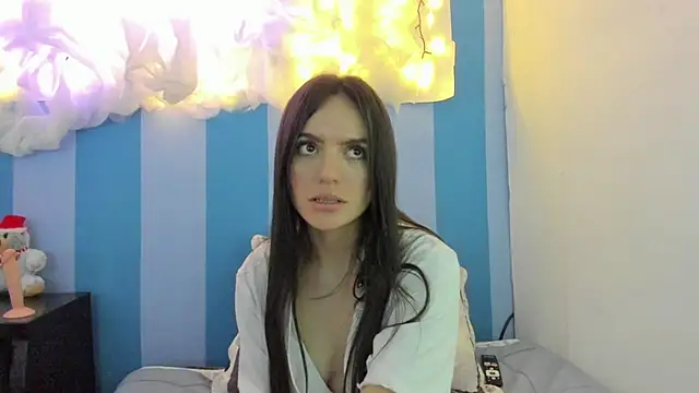 britny clouds online show from 12.07.24