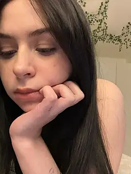Snapshot of _SweetCandyy chatting on 02.28.25 SweetCandyy online show from 02.28.25