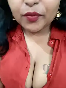 Snapshot of Ashwini_Gowda_91 chatting on 02.10.25 Ashwini Gowda 91 online show from 02.10.25