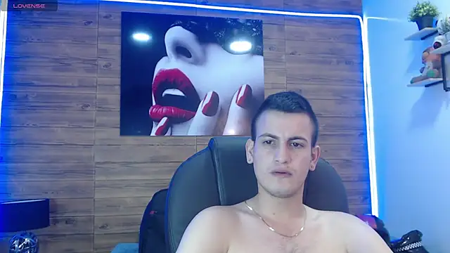 Snapshot of Cerokershelby chatting on 01.13.25 Cerokershelby online show from 01.13.25