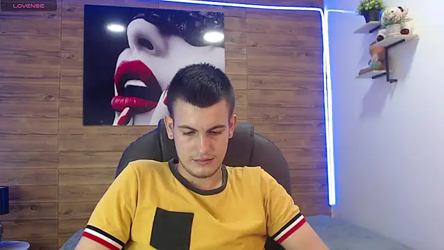 Snapshot of Cerokershelby chatting on 01.19.25 Cerokershelby online show from 01.19.25