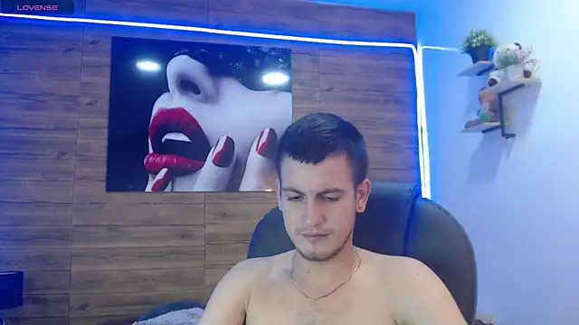 Snapshot of Cerokershelby chatting on 03.15.25 Cerokershelby online show from 03.15.25