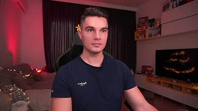 Snapshot of billypassion chatting on 12.02.24 billypassion online show from 12.02.24