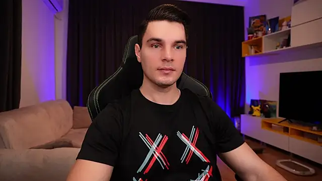 Snapshot of billypassion chatting on 02.08.25 billypassion online show from 02.08.25