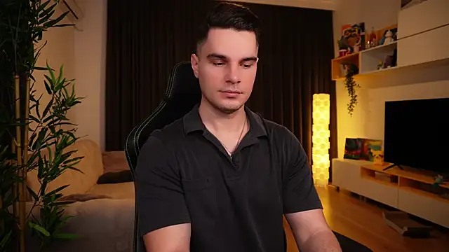 Snapshot of billypassion chatting on 02.16.25 billypassion online show from 02.16.25