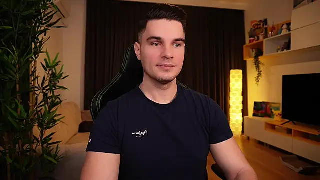 Snapshot of billypassion chatting on 02.17.25 billypassion online show from 02.17.25