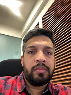 Snapshot of a4ashes chatting on 09.20.25 a4ashes online show from 09.20.25