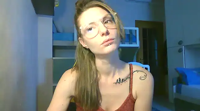 Feli blue online show from 12.03.24