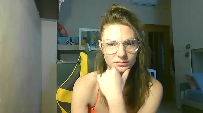 Feli blue online show from 12.09.24