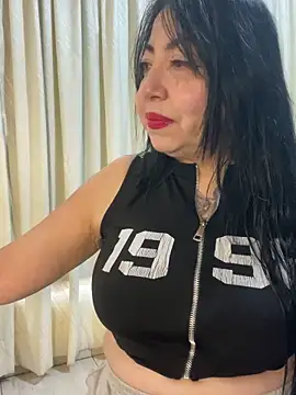 Snapshot of eva_sexx69 chatting on 09.22.25 eva sexx69 online show from 09.22.25