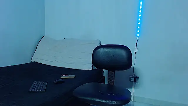 mikecoper 23 online show from 02.16.25