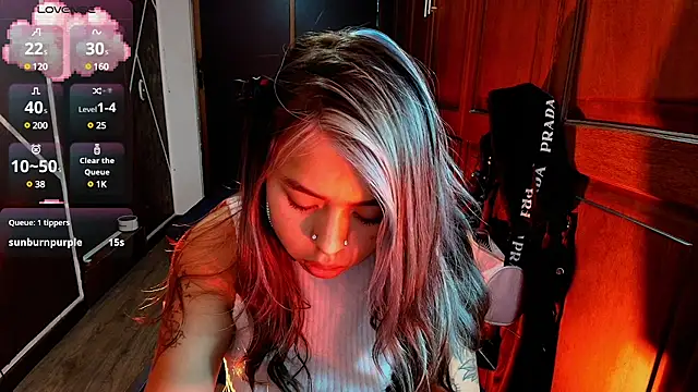 Snapshot of AntonellaRosee_ chatting on 03.22.25 AntonellaRosee online show from 03.22.25