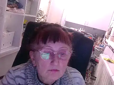 Snapshot of TanyaSweet634 chatting on 02.21.25 TanyaSweet634 online show from 02.21.25