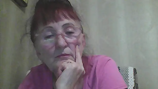Snapshot of TanyaSweet634 chatting on 09.27.25 TanyaSweet634 online show from 09.27.25