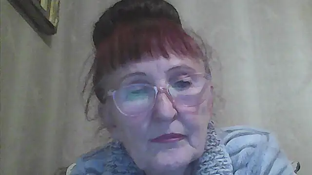 Snapshot of TanyaSweet634 chatting on 10.08.25 TanyaSweet634 online show from 10.08.25