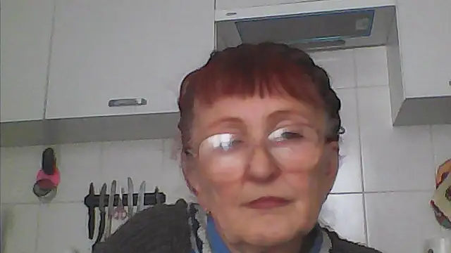 Snapshot of TanyaSweet634 chatting on 10.17.25 TanyaSweet634 online show from 10.17.25
