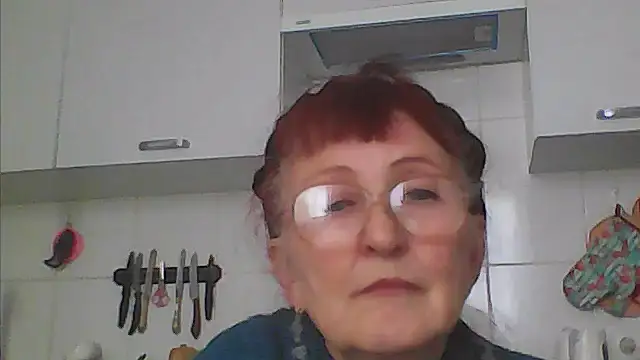 Snapshot of TanyaSweet634 chatting on 10.18.25 TanyaSweet634 online show from 10.18.25