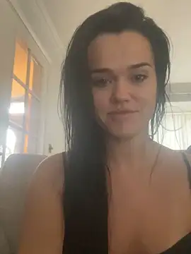 Snapshot of English-Chloe96 chatting on 12.16.24 English-Chloe96 online show from 12.16.24