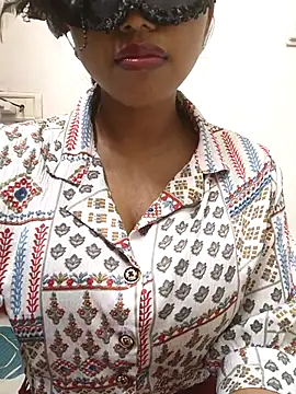 sandy naughty online show from 11.10.25