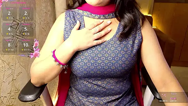 Snapshot of Punjabi_Queen1 chatting on 12.08.24 Punjabi Queen1 online show from 12.08.24