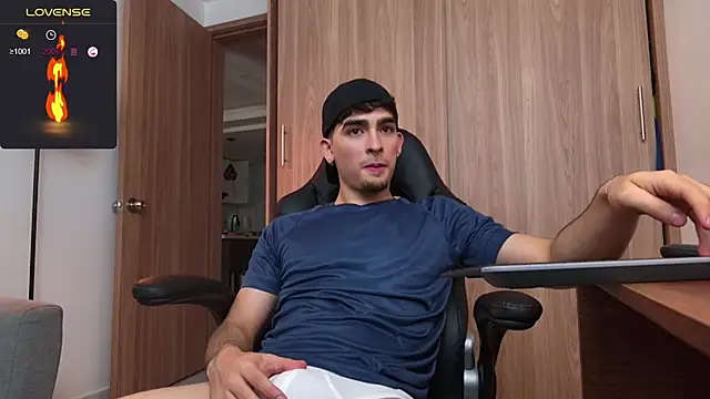 Snapshot of zenn_rush1 chatting on 01.11.25 zenn rush1 online show from 01.11.25