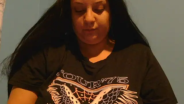 Snapshot of Lilithsincity chatting on 09.11.25 Lilithsincity online show from 09.11.25