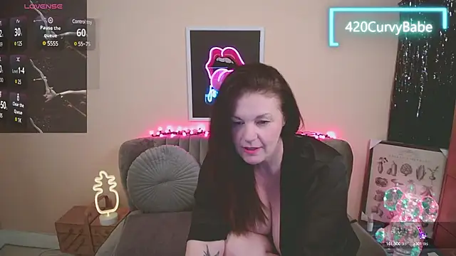 Snapshot of 420Curvybabe chatting on 01.22.25 420Curvybabe online show from 01.22.25