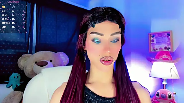 Snapshot of dollswit01 chatting on 02.07.25 dollswit01 online show from 02.07.25