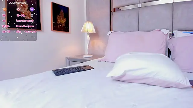 Snapshot of AmbarJensen chatting on 01.08.25 AmbarJensen online show from 01.08.25