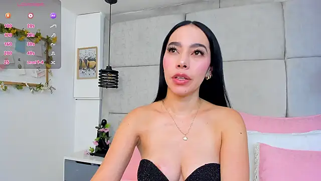 Snapshot of AmbarJensen chatting on 03.21.25 AmbarJensen online show from 03.21.25