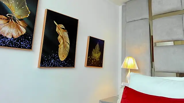 Snapshot of AmbarJensen chatting on 09.18.25 AmbarJensen online show from 09.18.25