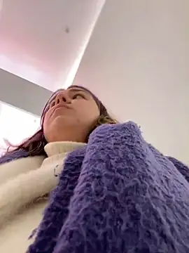 SuzieMurray online show from 12.21.24