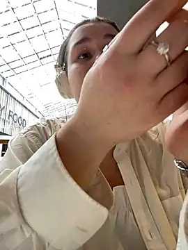 SuzieMurray online show from 03.13.25