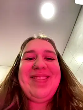 SuzieMurray online show from 10.20.25