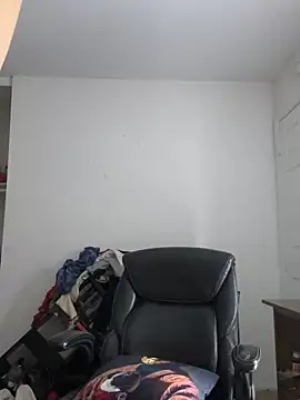 Snapshot of Mhmoodyi chatting on 12.01.25 Mhmoodyi online show from 12.01.25