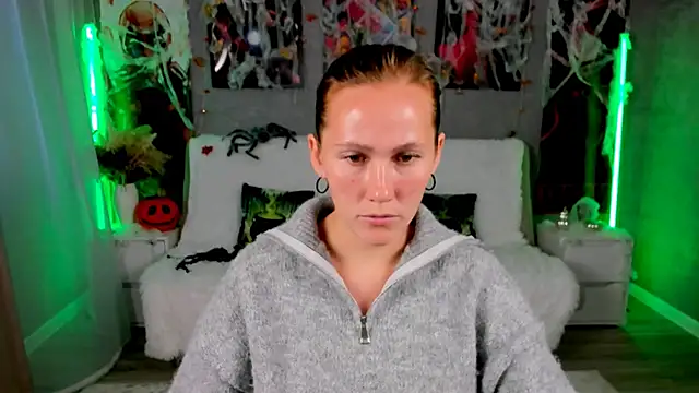 MichelleOrtis online show from 10.31.25