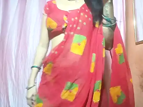 Snapshot of poojaxxx65 chatting on 03.12.25 poojaxxx65 online show from 03.12.25