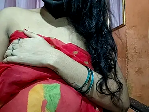 Snapshot of poojaxxx65 chatting on 09.17.25 poojaxxx65 online show from 09.17.25