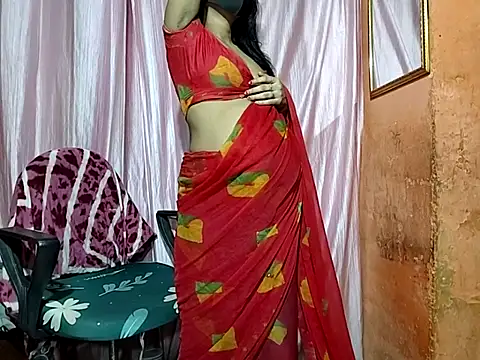 Snapshot of poojaxxx65 chatting on 09.22.25 poojaxxx65 online show from 09.22.25