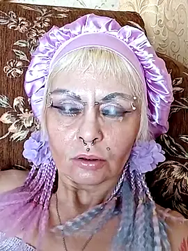 Snapshot of Gardener_of_Illusions chatting on 03.14.25 Gardener of Illusions online show from 03.14.25