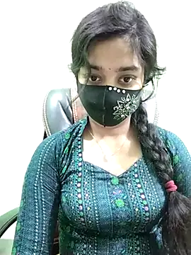 Snapshot of Tapur- chatting on 02.16.25 Tapur- online show from 02.16.25