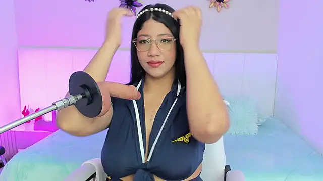 estrella bigboobs14 online show from 10.31.25