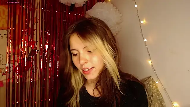 cherrybom969 online show from 12.04.24