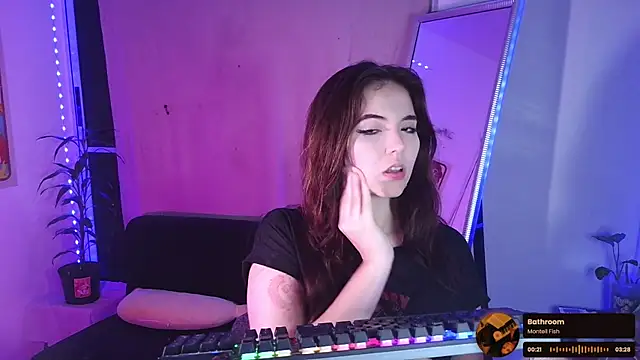 cherrybom969 online show from 09.14.25