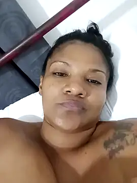 Snapshot of alejandraboobs07 chatting on 12.10.24 alejandraboobs07 online show from 12.10.24