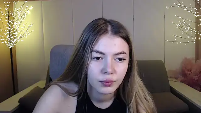 Ritaneer online show from 03.15.25