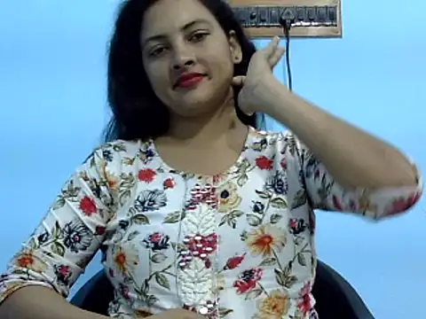 Snapshot of tripti2 chatting on 02.22.25 tripti2 online show from 02.22.25